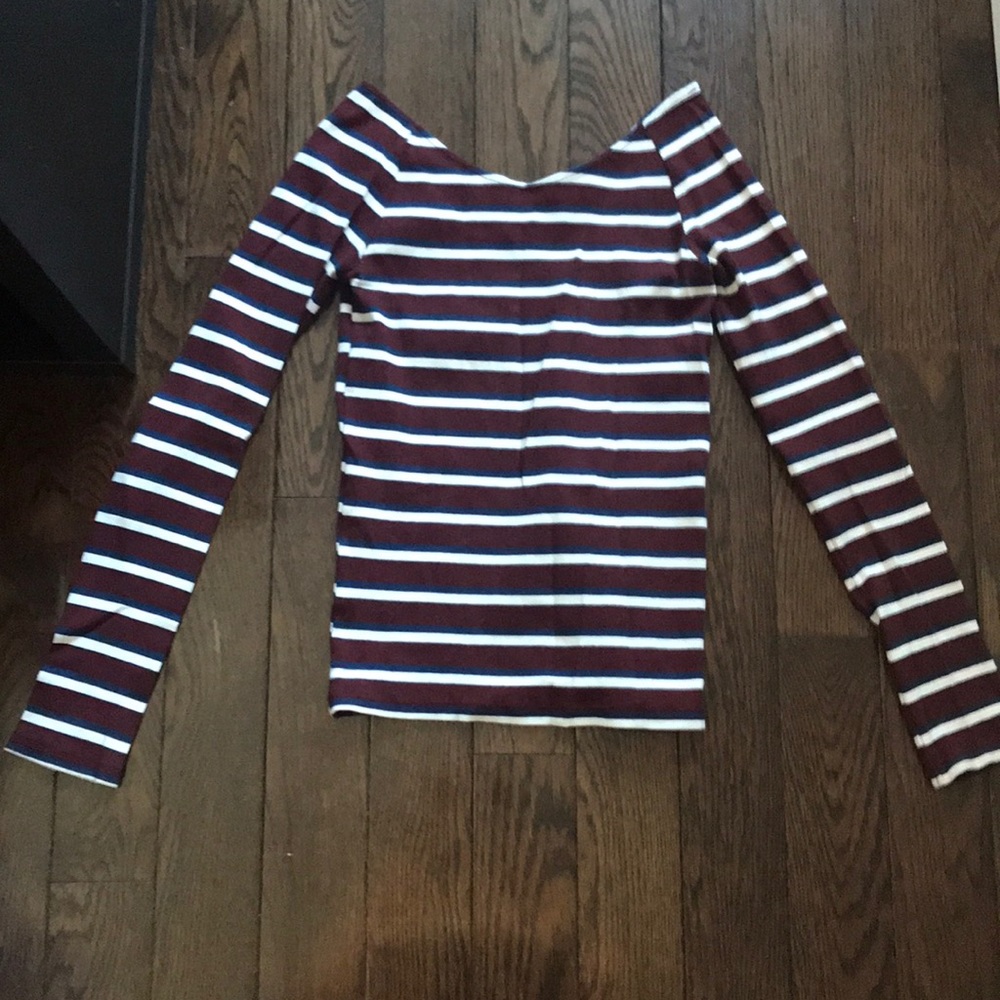 Half Off shoulder long sleeves stripe knit
